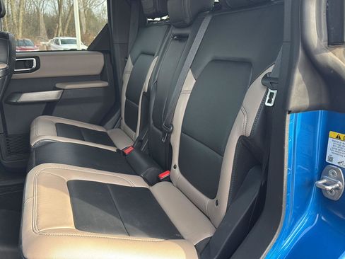 Used 2021 Ford Bronco Wildtrak image 11