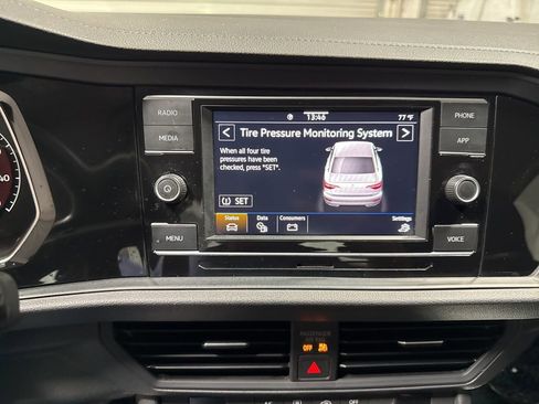 Used 2021 Volkswagen Jetta S image 24