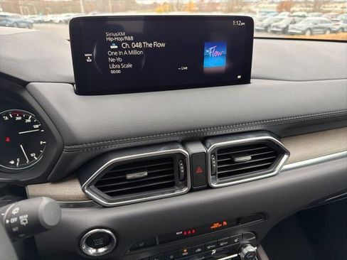 New 2025 MAZDA CX-5 Signature image 14