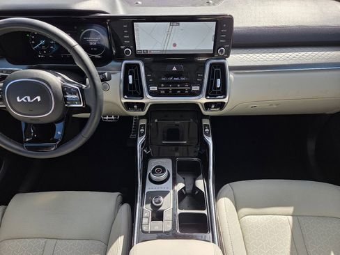Used 2023 Kia Sorento SX Prestige AWD/4WD image 15