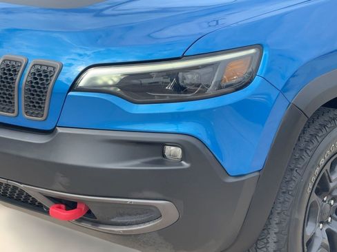 Used 2022 Jeep Cherokee Trailhawk w/ Trailer Tow Group image 11