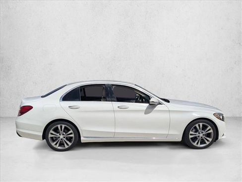 Used 2016 Mercedes-Benz C 300 Sedan image 4