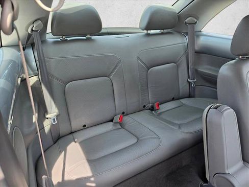 Used 2002 Volkswagen Beetle GLX FWD image 12