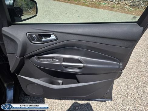 Used 2019 Ford Escape SEL AWD/4WD image 11
