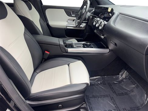 Used 2022 Mercedes-Benz GLA 35 AMG 4MATIC image 43