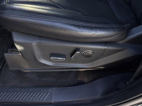 Certified 2021 Ford Expedition Limited image 11