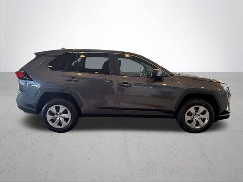 Used 2023 Toyota RAV4 LE AWD/4WD image 6