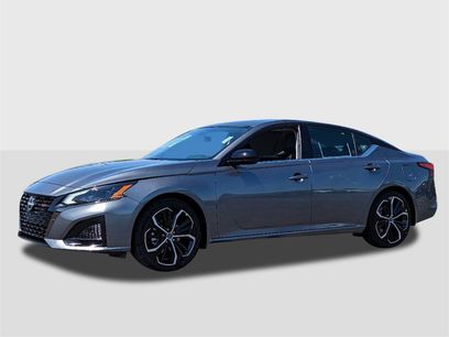 New 2025 Nissan Altima 2.5 SR w/ SR Premium Package
