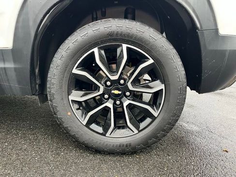 Used 2023 Chevrolet TrailBlazer ACTIV image 12