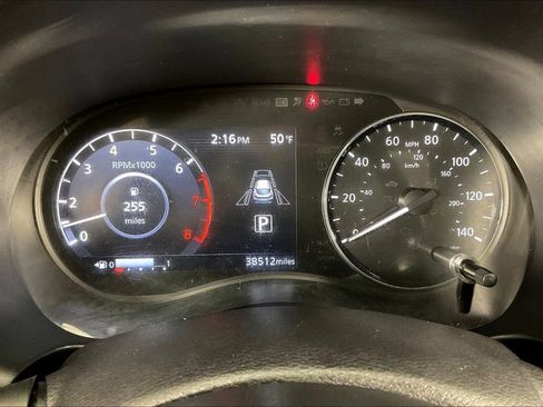 Used 2023 Nissan Kicks SR w/ SR Premium Package image 29