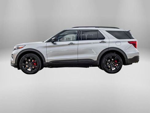 Used 2022 Ford Explorer ST w/ ST Street Pack AWD/4WD image 4
