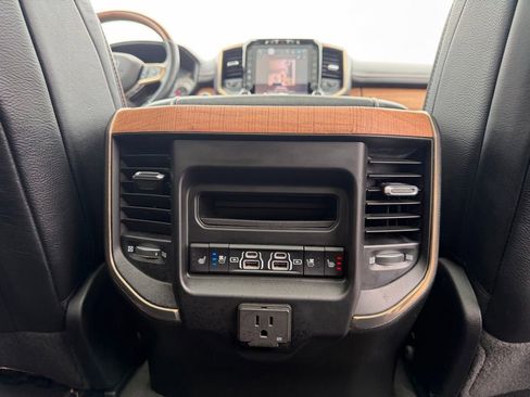 Used 2022 RAM 1500 Limited AWD/4WD image 34