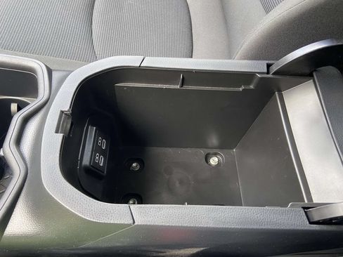 Used 2024 Toyota RAV4 LE FWD image 25