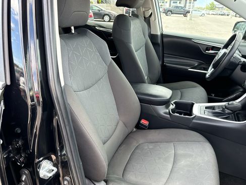 Used 2024 Toyota RAV4 XLE w/ Weather Package AWD/4WD image 16