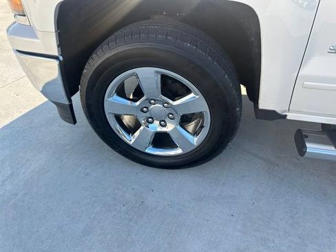 Used 2015 Chevrolet Silverado 1500 LT RWD image 24