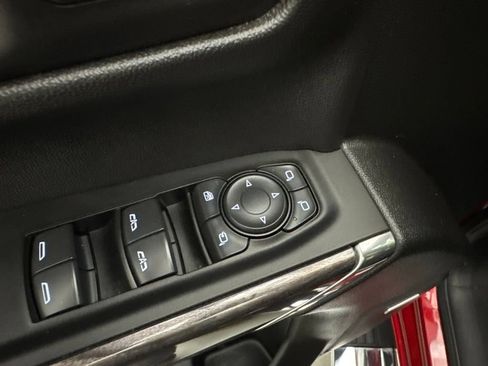 Used 2021 Chevrolet Silverado 1500 LTZ w/ LTZ Premium Package AWD/4WD image 24