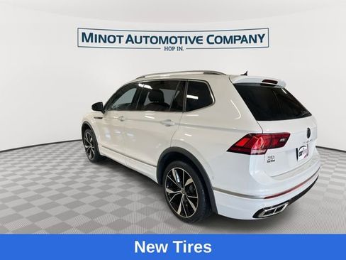 Used 2023 Volkswagen Tiguan SEL R-Line AWD/4WD image 6