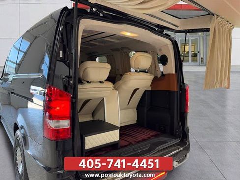 Used 2020 Mercedes-Benz Metris Passenger image 11