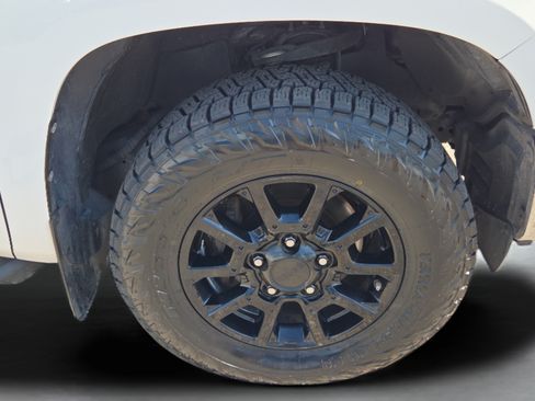 Used 2020 Toyota Tundra SR5 w/ SR5 Upgrade Package RWD image 33