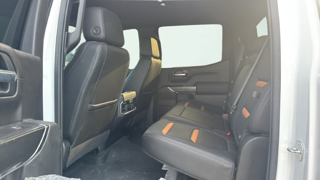 Used 2020 GMC Sierra 1500 AT4 w/ AT4 Premium Package AWD/4WD image 13