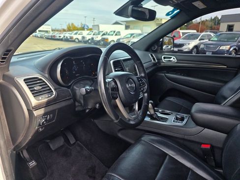 Used 2018 Jeep Grand Cherokee High Altitude image 10