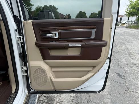 Used 2017 RAM 3500 Laramie Longhorn w/ Convenience Group AWD/4WD image 18