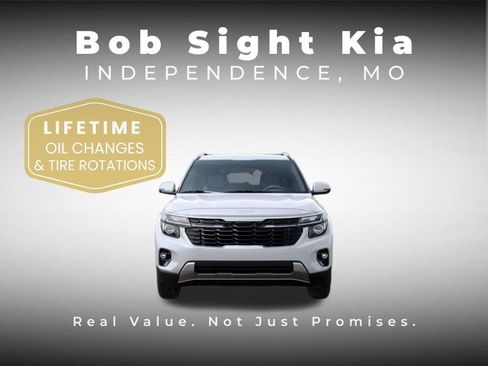 New 2026 Kia Seltos S FWD image 2
