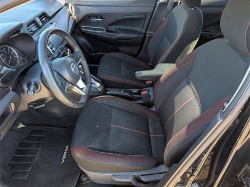 Used 2020 Nissan Versa SR w/ Convenience Package image 23
