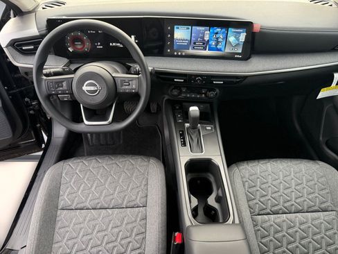 New 2026 Nissan Kicks SV w/ SV Premium Package FWD image 21