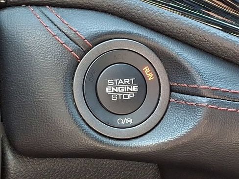 Certified 2022 Dodge Durango R/T w/ Blacktop Package AWD/4WD image 24