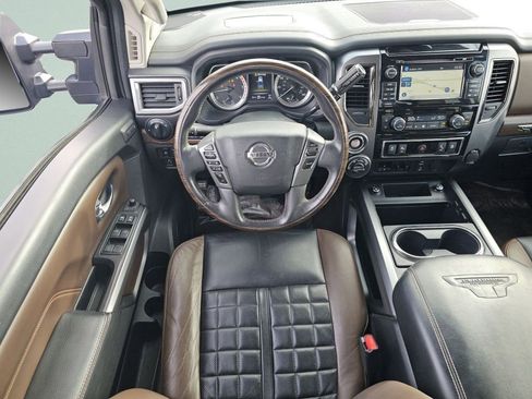 Used 2017 Nissan Titan Platinum Reserve image 12