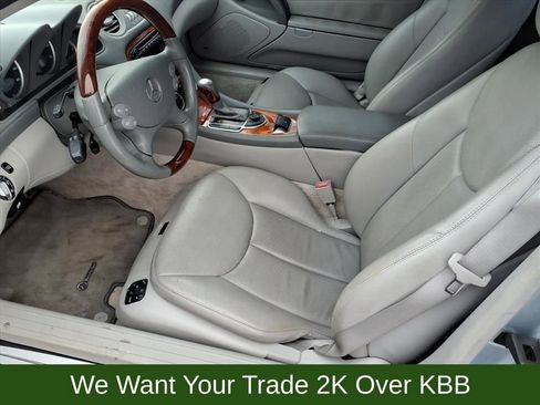 Used 2004 Mercedes-Benz SL 500 image 9