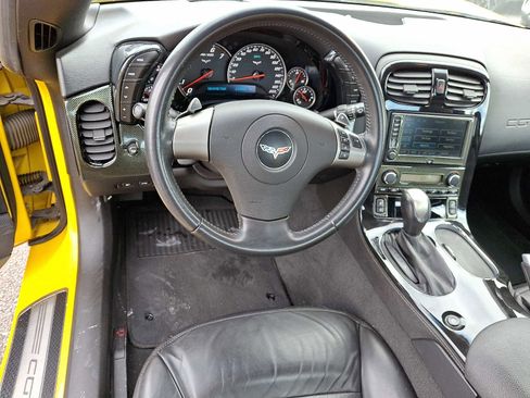 Used 2008 Chevrolet Corvette Convertible w/ Preferred Equipment Group image 11