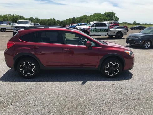 Used 2014 Subaru Crosstrek 2.0i Limited w/ Popular Package #1 image 3