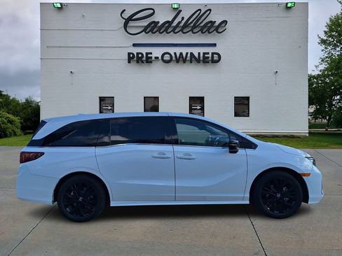 Used 2025 Honda Odyssey Sport-L image 2
