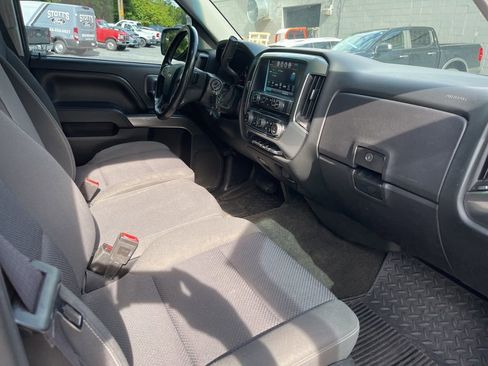 Used 2017 Chevrolet Silverado 1500 LT w/ All Star Edition AWD/4WD image 29