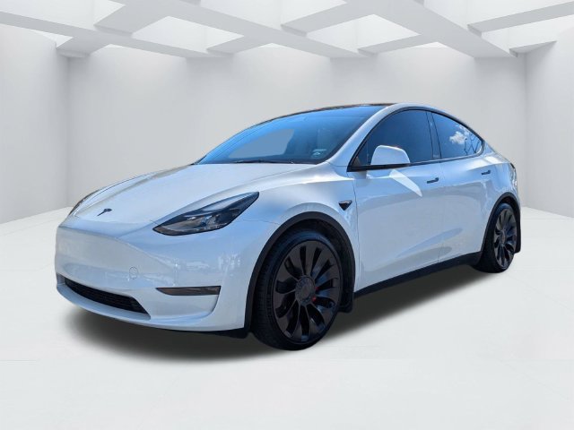 Used 2024 Tesla Model Y Performance AWD/4WD image 10