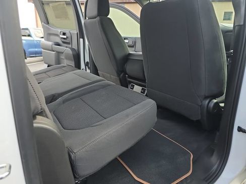 Used 2021 Chevrolet Silverado 1500 Custom Trail Boss w/ Safety Confidence Package AWD/4WD image 13