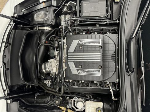 Used 2016 Chevrolet Corvette Z06 image 36