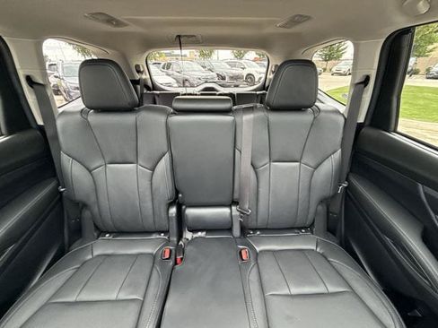 Used 2026 Subaru Ascent Limited AWD/4WD image 23
