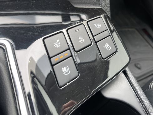 Used 2023 Kia Sportage SX image 25