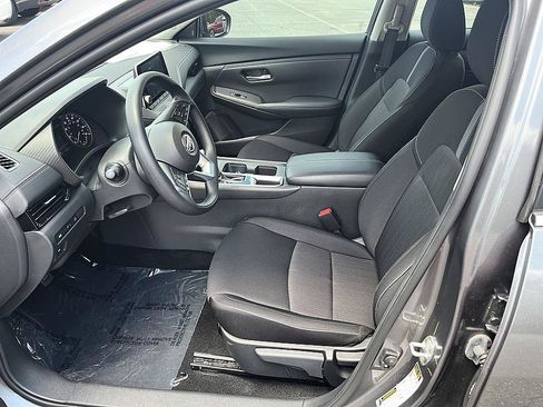 Certified 2025 Nissan Sentra SV w/ Trunk Package FWD image 13