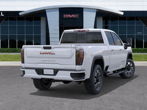 New 2026 GMC Sierra 2500 Denali AWD/4WD image 4