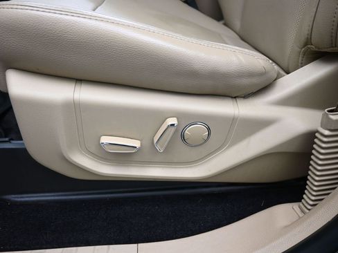 Used 2016 Ford F150 Lariat w/ Equipment Group 501A Mid image 10