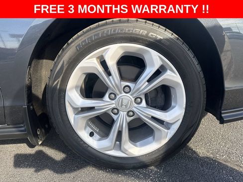 Used 2025 Honda Accord LX image 10