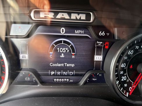 Used 2022 RAM 2500 Lone Star image 22