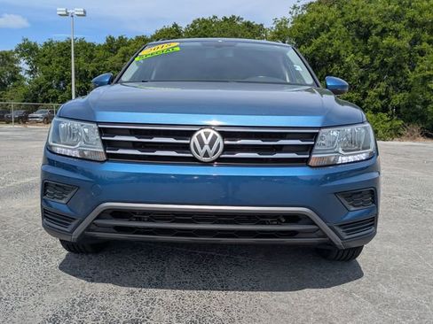 Used 2018 Volkswagen Tiguan SE FWD image 9