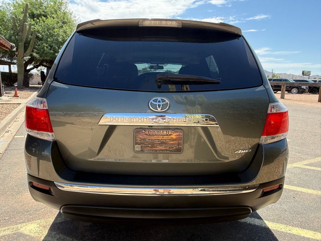 Used 2013 Toyota Highlander SE AWD/4WD image 7