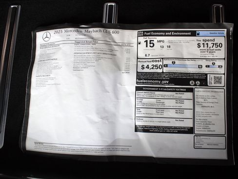 Used 2025 Mercedes-Benz Maybach GLS 600 4MATIC image 96