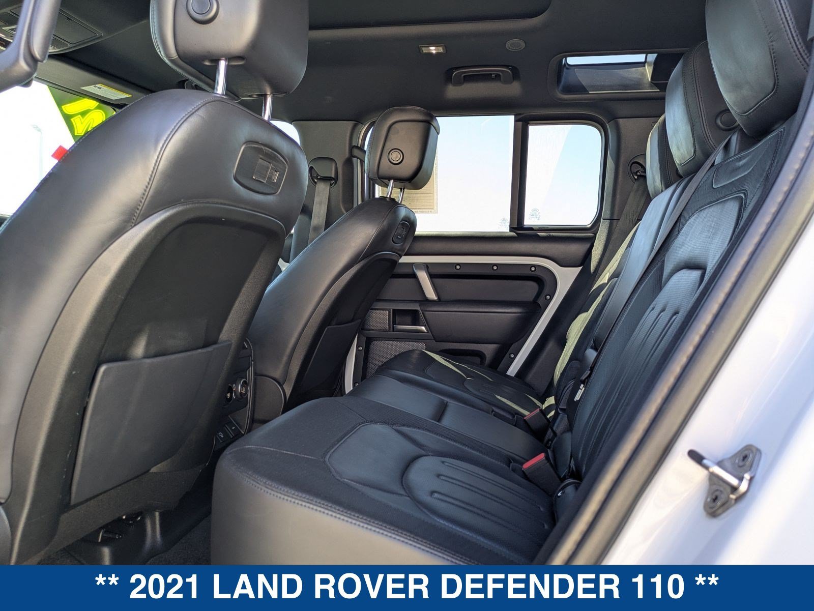 Used 2021 Land Rover Defender 110 X-Dynamic HSE AWD/4WD image 16